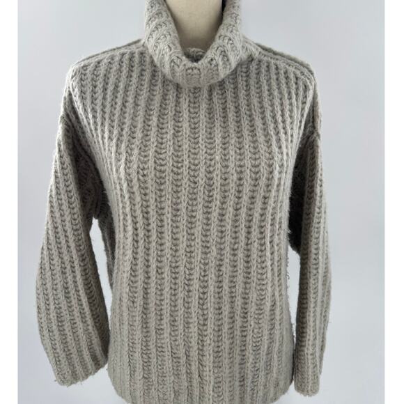 Free People Fluffy Fox Beige Gray Wool Mock Cowl Neck Sweater M Wool Turtleneck - Picture 2 of 7